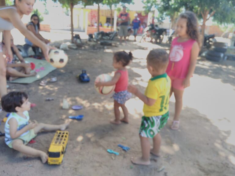 Ação social reúne comunidade em torno do clube