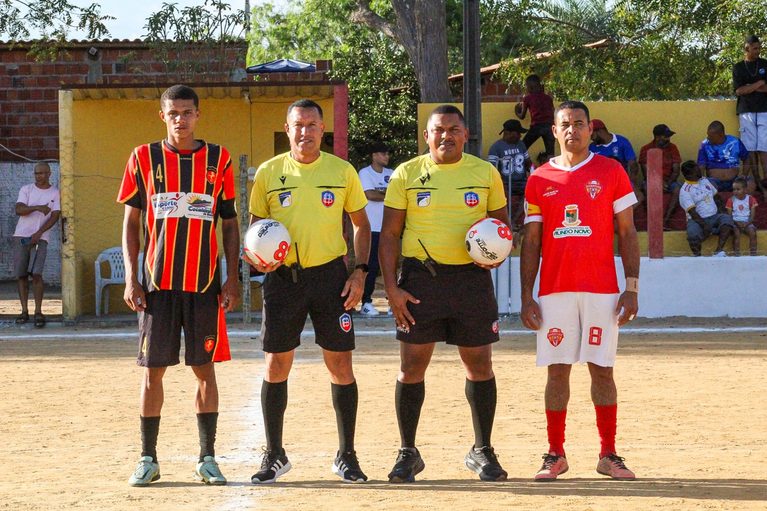 A abertura do Campeonato Regional entre Povoados, na Arena Juventude, foi um verdadeiro show!